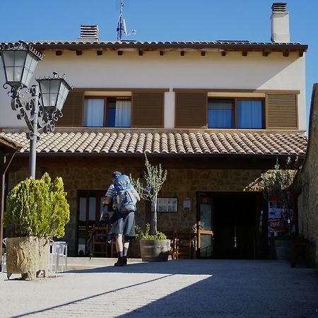 Hostal Camino Del Perdon Uterga Exteriér fotografie