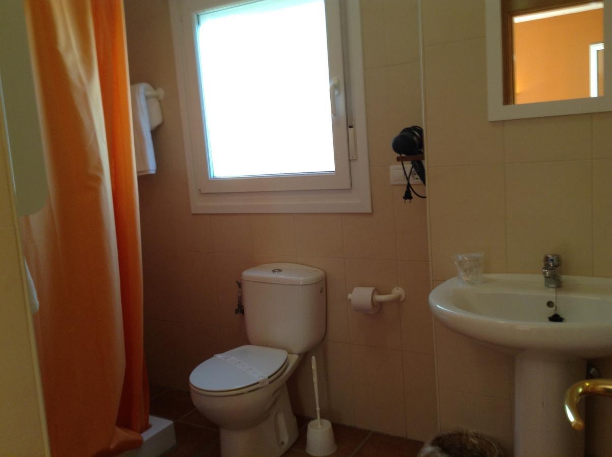 Hostal Camino Del Perdon Uterga Exteriér fotografie