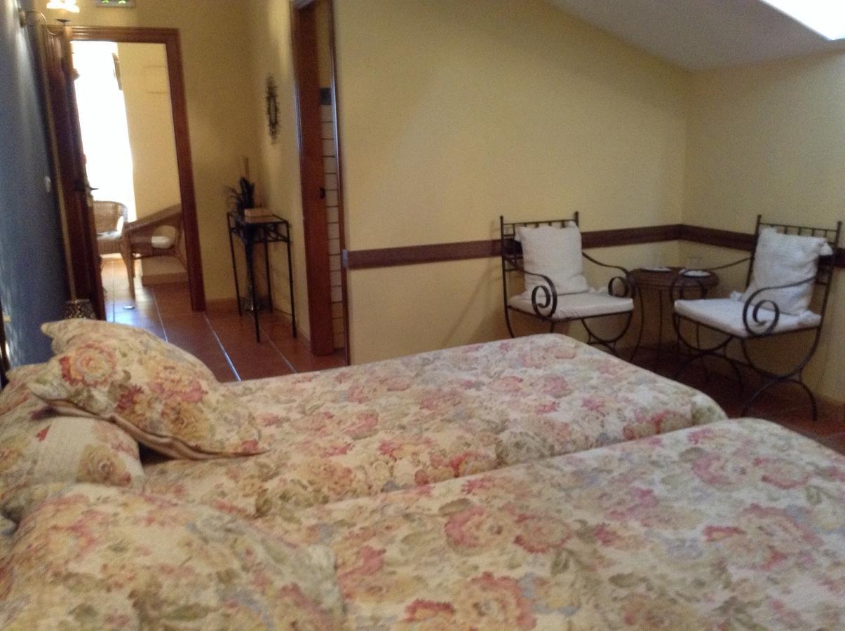 Hostal Camino Del Perdon Uterga Exteriér fotografie